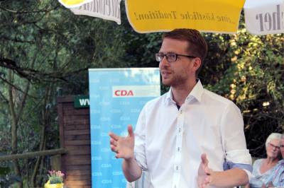 CDU-Landtagskandidat Michael Ruhl erläuterte beim Sommerfest in Rimlos seine aktuellen Vorstellungen für den Landtagswahlkampf in Hessen
