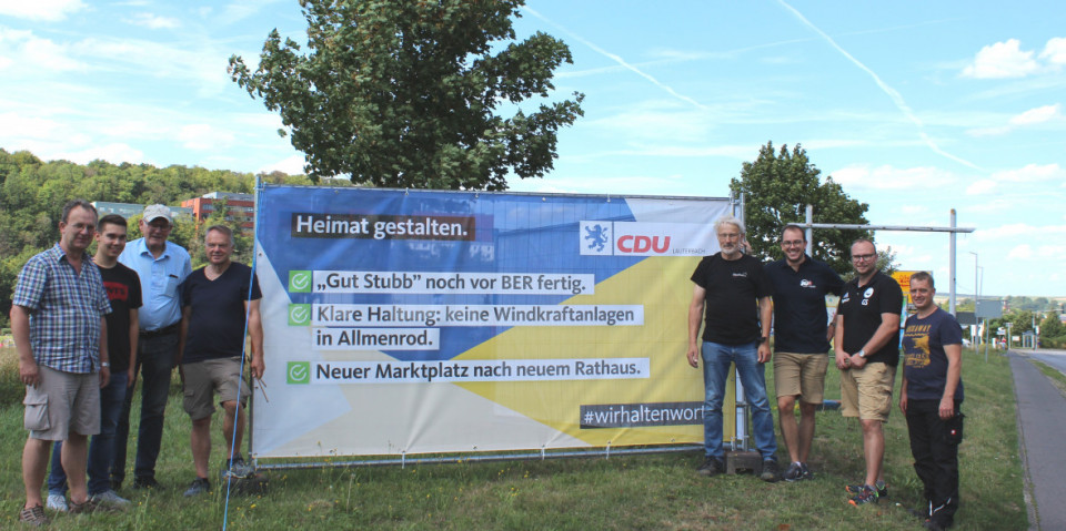 Die Lauterbacher CDU macht mit Großflächenplakaten mit drei Textmotiven bei der Aktion #wirhaltenwort auf Erfolge in der Stadtpolitik aufmerksam Die Lauterbacher CDU macht mit Großflächenplakaten mit drei Textmotiven bei der Aktion #wirhaltenwort auf Erfolge in der Stadtpolitik aufmerksam